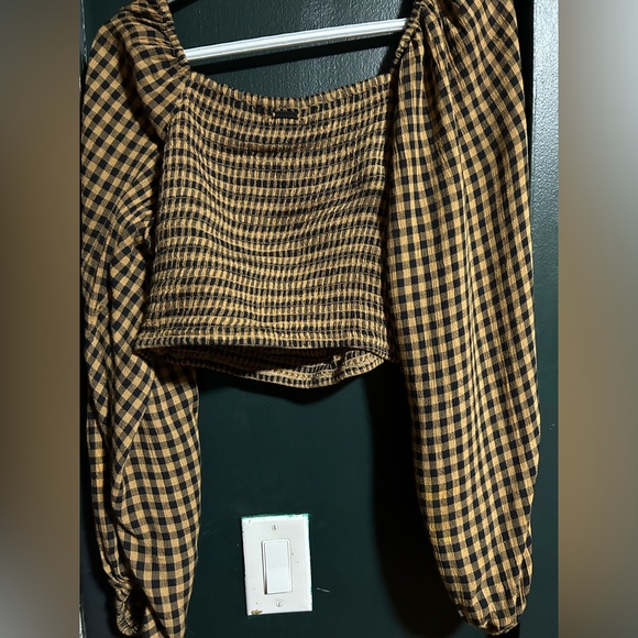 Billabong Crop Top - Picture 2 of 2